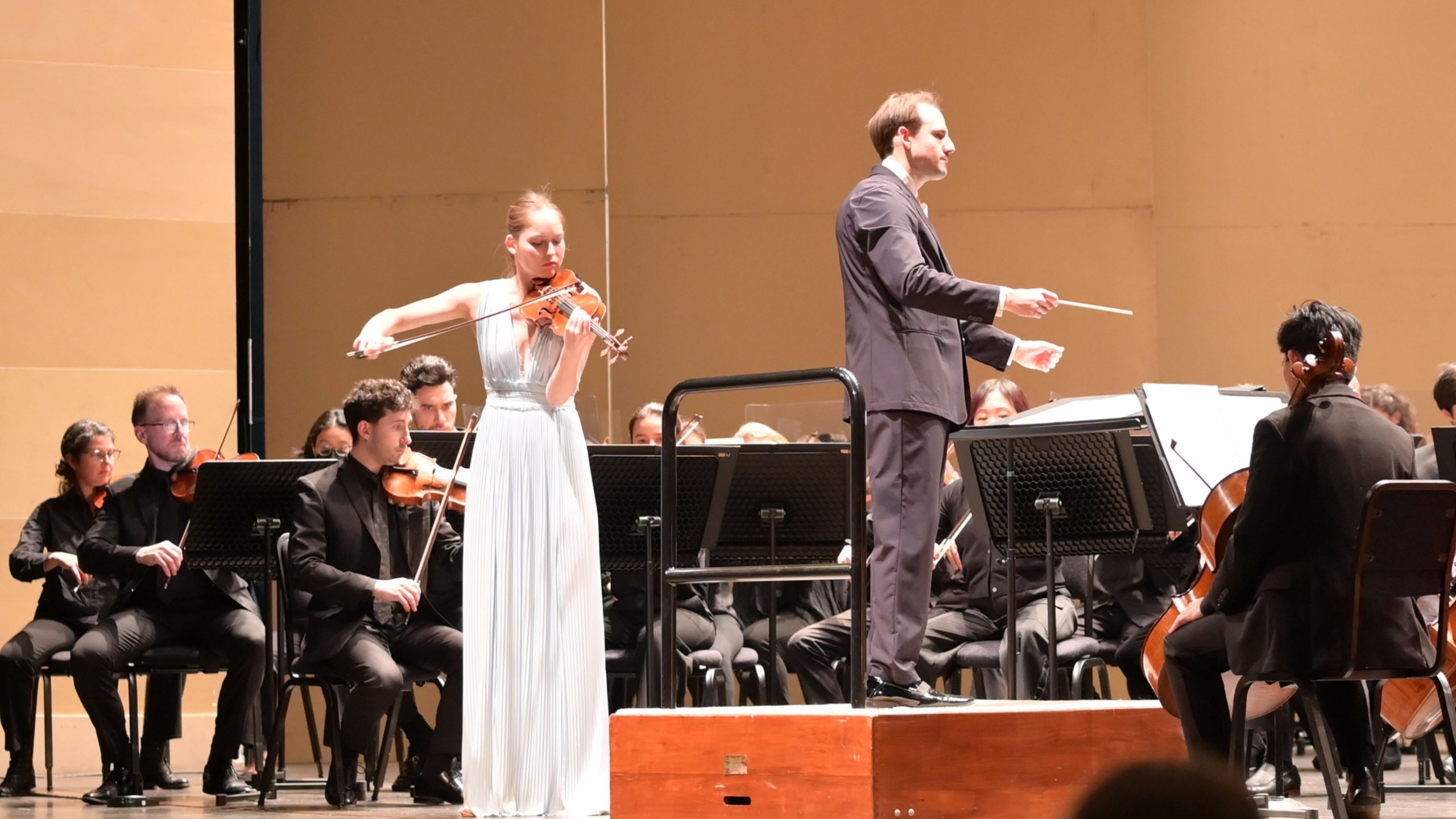 FLF with Geneva Lewis Conductor with soloist